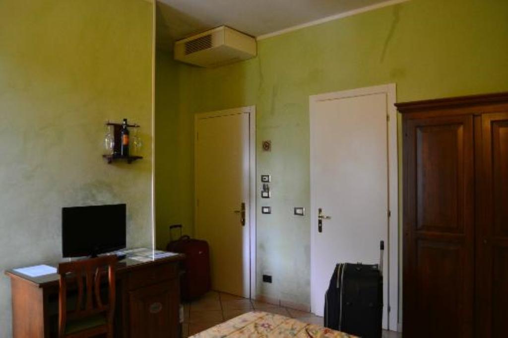 Piccola Bed & Breakfast 3*